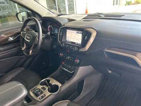 Used 2018 GMC Terrain Denali w/ Advanced Safety Package image 20