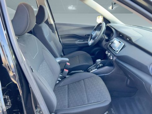 Used 2022 Nissan Kicks S image 28