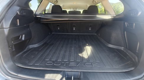 Used 2018 Subaru Outback 2.5i Premium image 49