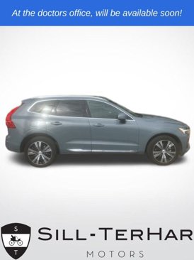 Used 2023 Volvo XC60 B5 Plus w/ Climate Package image 1