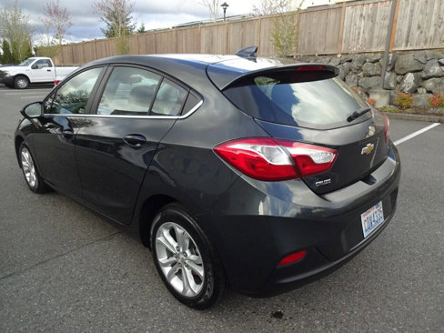 Used 2019 Chevrolet Cruze LT image 12