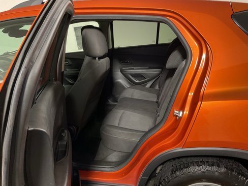 Used 2016 Chevrolet Trax LT image 28