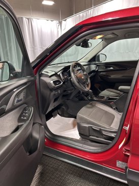 Used 2021 Chevrolet TrailBlazer LS image 19