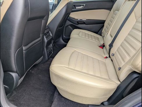 Used 2016 Ford Edge SEL w/ Equipment Group 201A image 12
