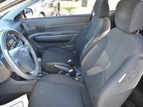 Used 2011 Hyundai Accent GS w/ Premium Pkg 3 image 10