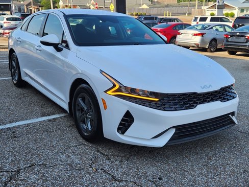 Used 2022 Kia K5 LX image 5