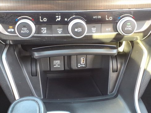 Used 2018 Honda Accord Sport image 22