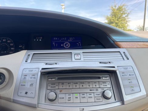 Used 2007 Toyota Avalon Limited image 24