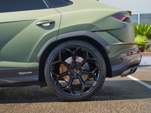 Used 2023 Lamborghini Urus Performante image 33
