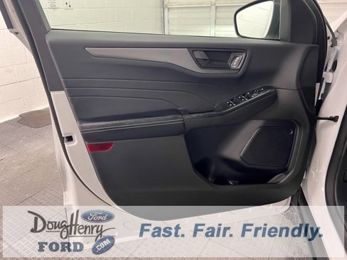 Used 2024 Ford Escape Active image 24