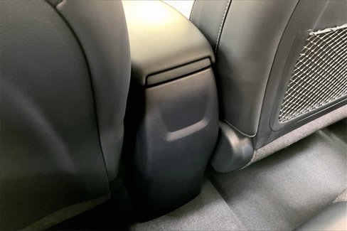 Used 2023 Hyundai Venue Limited image 25