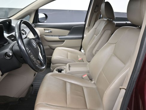 Used 2015 Honda Odyssey Touring image 10