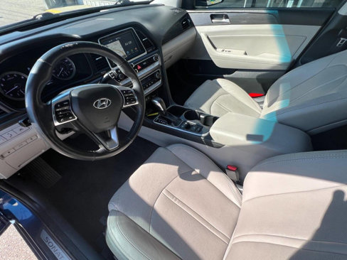 Used 2018 Hyundai Sonata Limited w/ Limited Ultimate Package 03 image 12