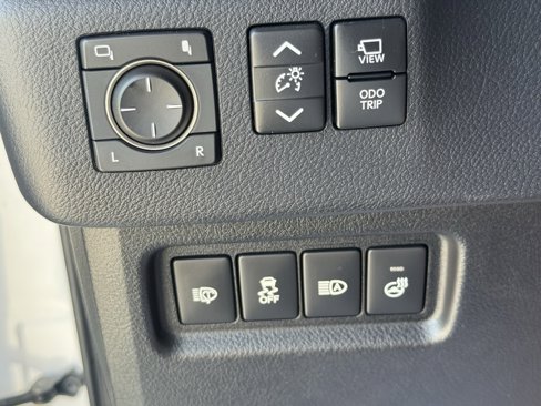 Used 2020 Lexus GX 460 Luxury image 34