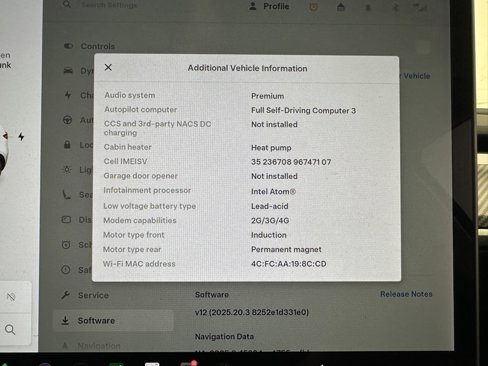 Used 2021 Tesla Model Y Long Range image 31