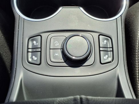 Used 2022 GMC Terrain SLE w/ Driver Convenience Package image 21