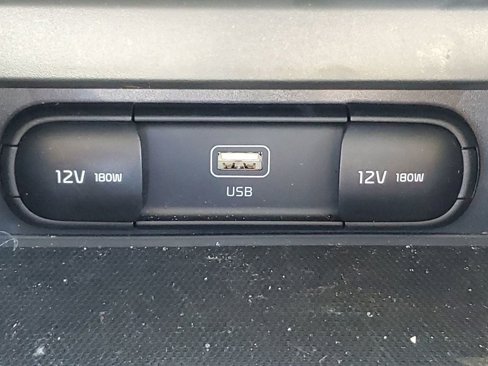 Used 2023 Kia Soul LX image 28