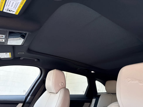 New 2026 Jaguar F-PACE R-Dynamic S image 16