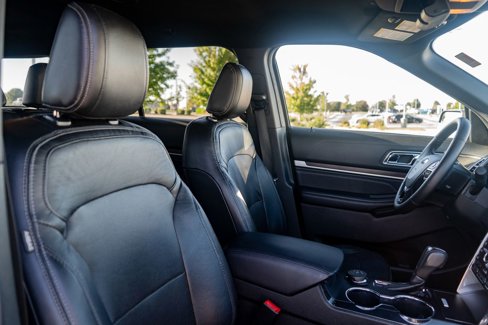 Used 2018 Ford Explorer Limited image 13