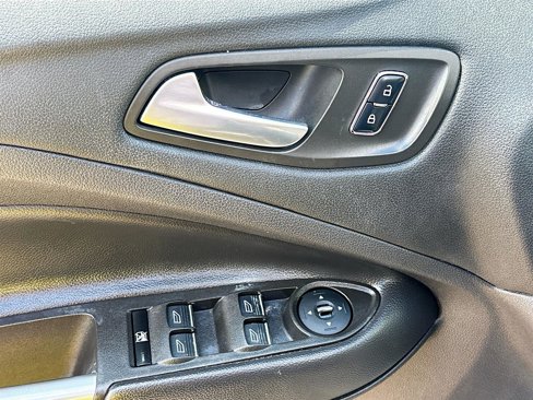 Used 2014 Ford C-MAX SEL w/ Equipment Group 303A image 19