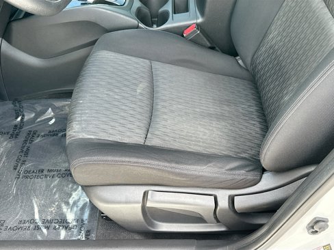 Certified 2020 Nissan Rogue S image 18
