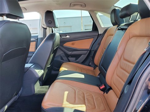 Used 2022 Volkswagen Jetta SEL image 27
