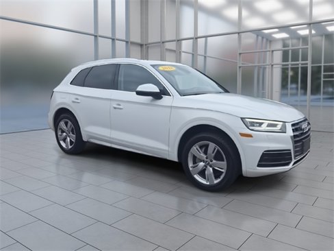 Used 2018 Audi Q5 2.0T Premium Plus w/ Premium Plus Package image 2