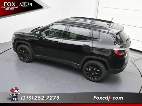 Used 2023 Jeep Compass Latitude w/ Convenience Group image 26