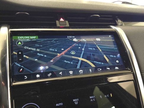 Used 2020 Land Rover Discovery Sport S image 30