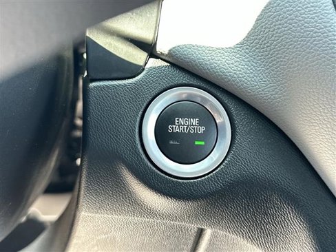 Certified 2023 Chevrolet Equinox LS w/ LPO, Floor Liner Package image 17