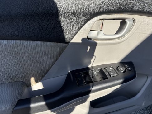 Used 2014 Honda Civic LX image 14