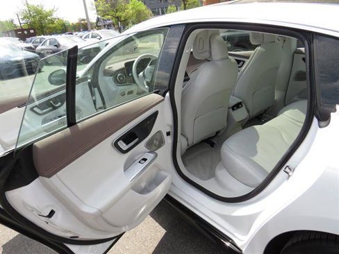 Certified 2023 Mercedes-Benz EQE 350+ 4MATIC Sedan w/ Exclusive Trim Package image 21