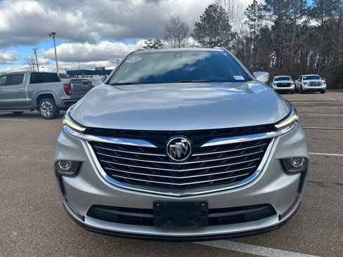 Used 2022 Buick Enclave Premium image 2