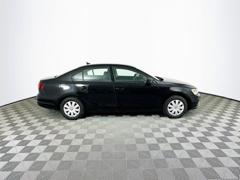 Used 2016 Volkswagen Jetta S image 11