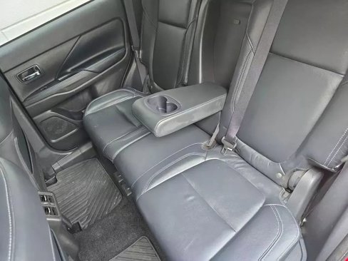 Used 2020 Mitsubishi Outlander GT image 59