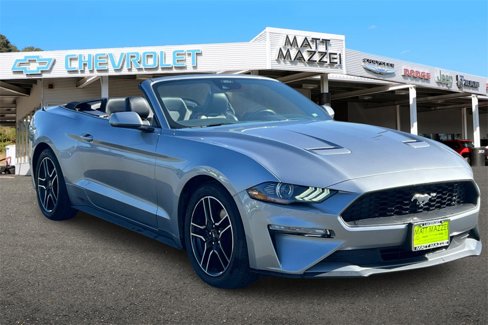 Used 2022 Ford Mustang Premium image 2