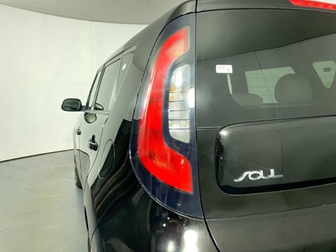 Used 2015 Kia Soul image 28