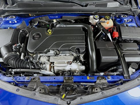 Used 2023 Chevrolet Malibu LT image 27