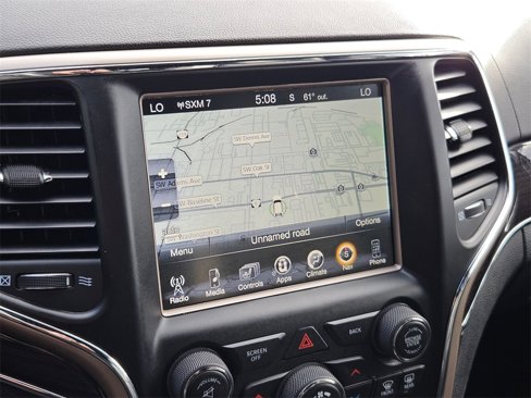 Used 2017 Jeep Grand Cherokee Overland image 20