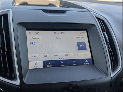 Used 2020 Ford Edge SEL image 13