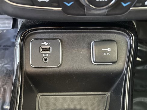 Used 2020 Jeep Compass Latitude image 25