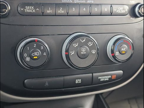 Used 2016 Kia Soul image 13