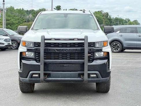 Used 2019 Chevrolet Silverado 1500 Custom Trail Boss w/ Custom Convenience Package image 10
