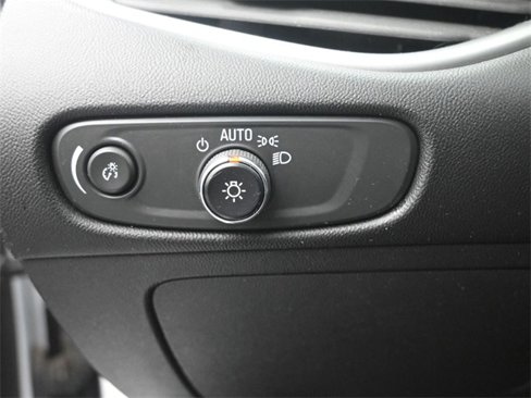 Used 2024 Chevrolet Malibu LT image 20
