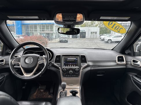 Used 2017 Jeep Grand Cherokee Limited image 12