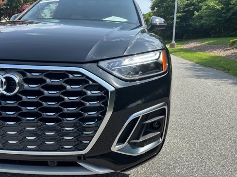 Certified 2025 Audi Q5 2.0T Premium Plus image 26