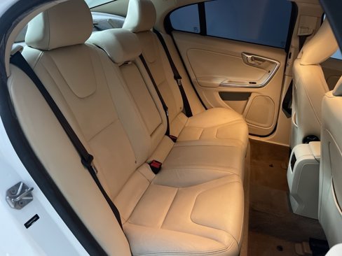 Used 2015 Volvo S60 T5 Premier image 30