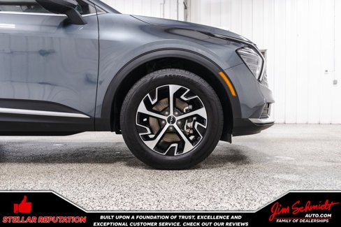 Used 2024 Kia Sportage EX image 7