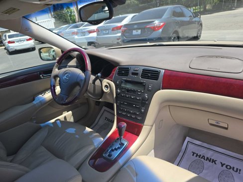 Used 2003 Lexus ES 330 image 12