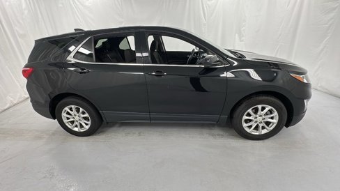 Used 2020 Chevrolet Equinox LT image 2